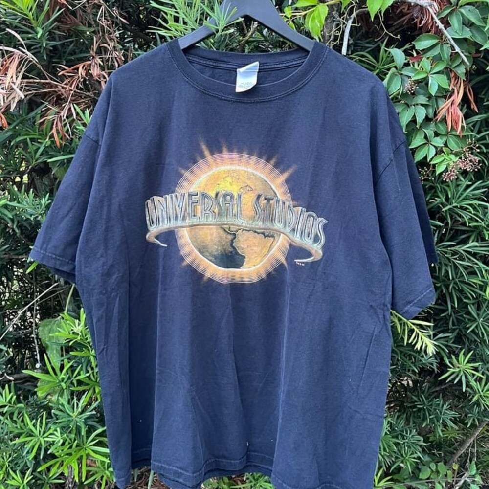 Vintage Universal Studios T-Shirt 2000s